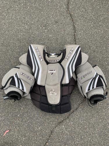 Used Junior Medium Vaughn Ventus SLR Goalie Chest Protector