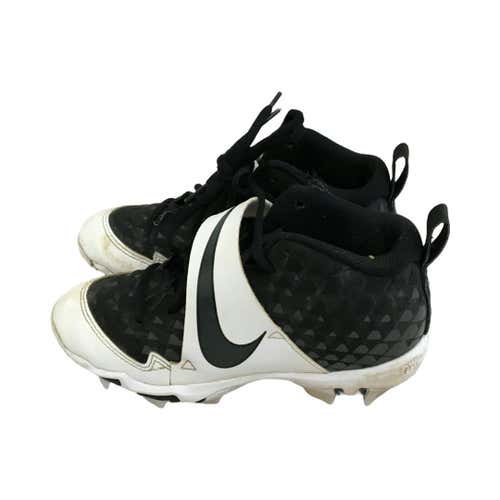Used Nike Trout Junior 2.5 Baseball And Softball Cleats
