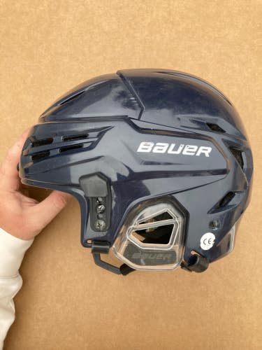 Blue Used Medium Bauer Re-Akt 95 Helmet