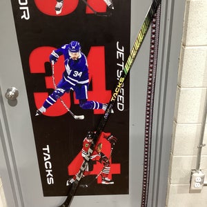 New Senior  70 CCM Tacks AS-VI PRO Right Handed Hockey Stick- multiple patterns