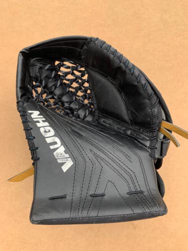 Used Junior Vaughn SLR3 Goalie Glove
