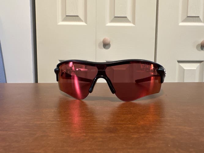 XL Oakley Radarlock Sunglasses