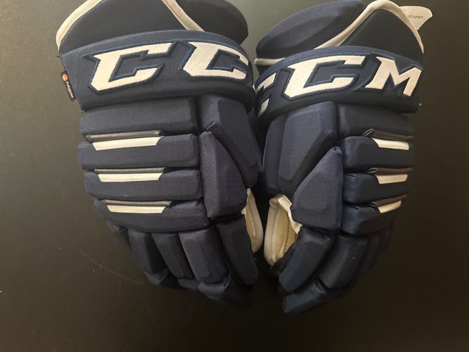 New  CCM 13" Navy/White 4R Pro2 Gloves
