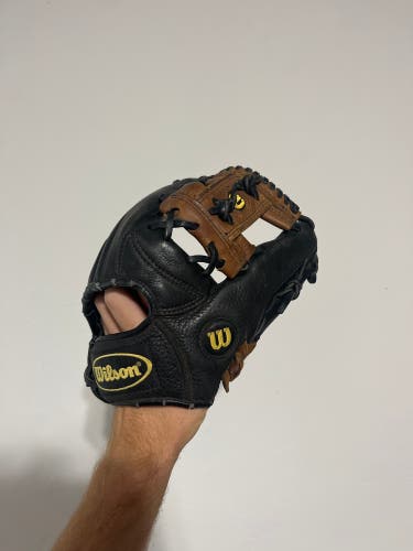 Wilson staff 11.5 baseball glove