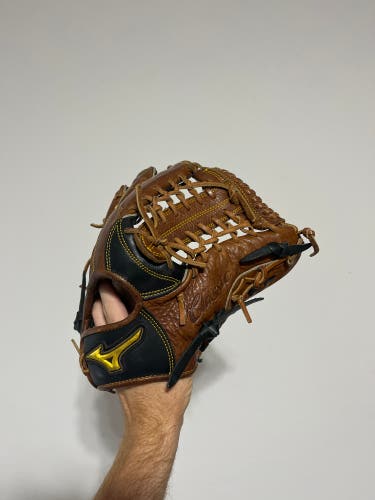 Mizuno classic pro soft 12.75 baseball glove