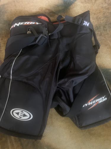 Used Junior XS Easton Synergy 300 Hockey Pants