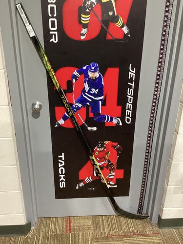 New Senior 95 Ccm  Tacks AS-VI PRO Right Handed Hockey Stick