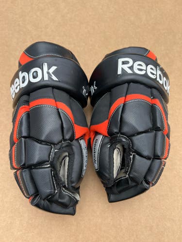 Used Senior Reebok 7K Gloves 15"