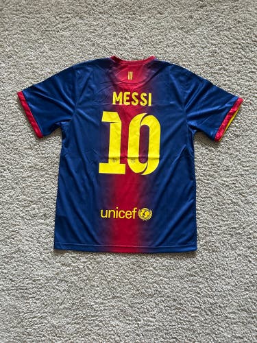 Barcelona #10 Messi Used XL Nike Jersey