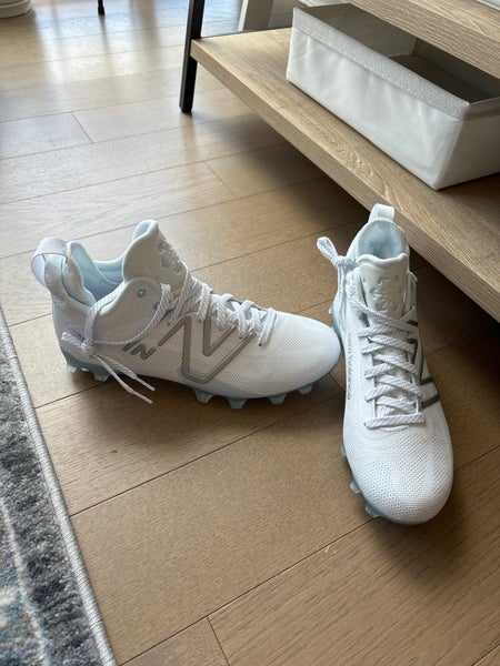 New Balance Men’s Freeze Cleats