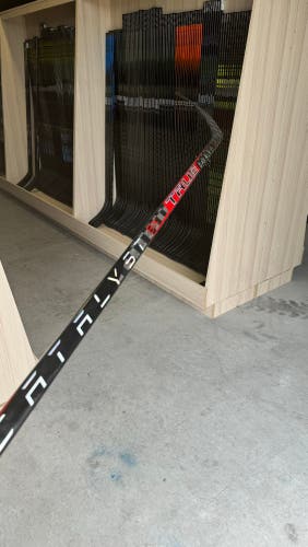 New Senior True Right Handed 90 Flex P92 Pro Stock Catalyst 9X Hockey Stick NHL OILERS