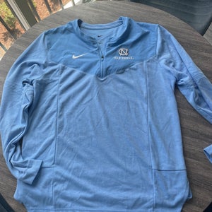 UNC Nike Stitched Pullover