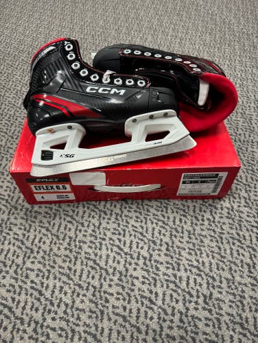 CCM EFLEX 6.5 size 4 Regular width skates