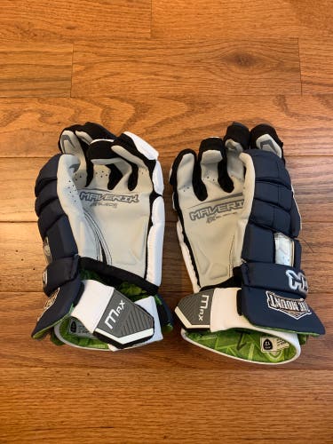 New Mount St. Mary’s Maverik Max Lacrosse Gloves