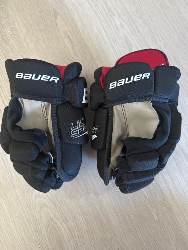 Used  Bauer 10" Lil Sport Gloves