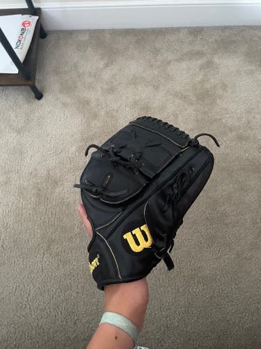 A2000 CK22 11.75” Pitchers Glove