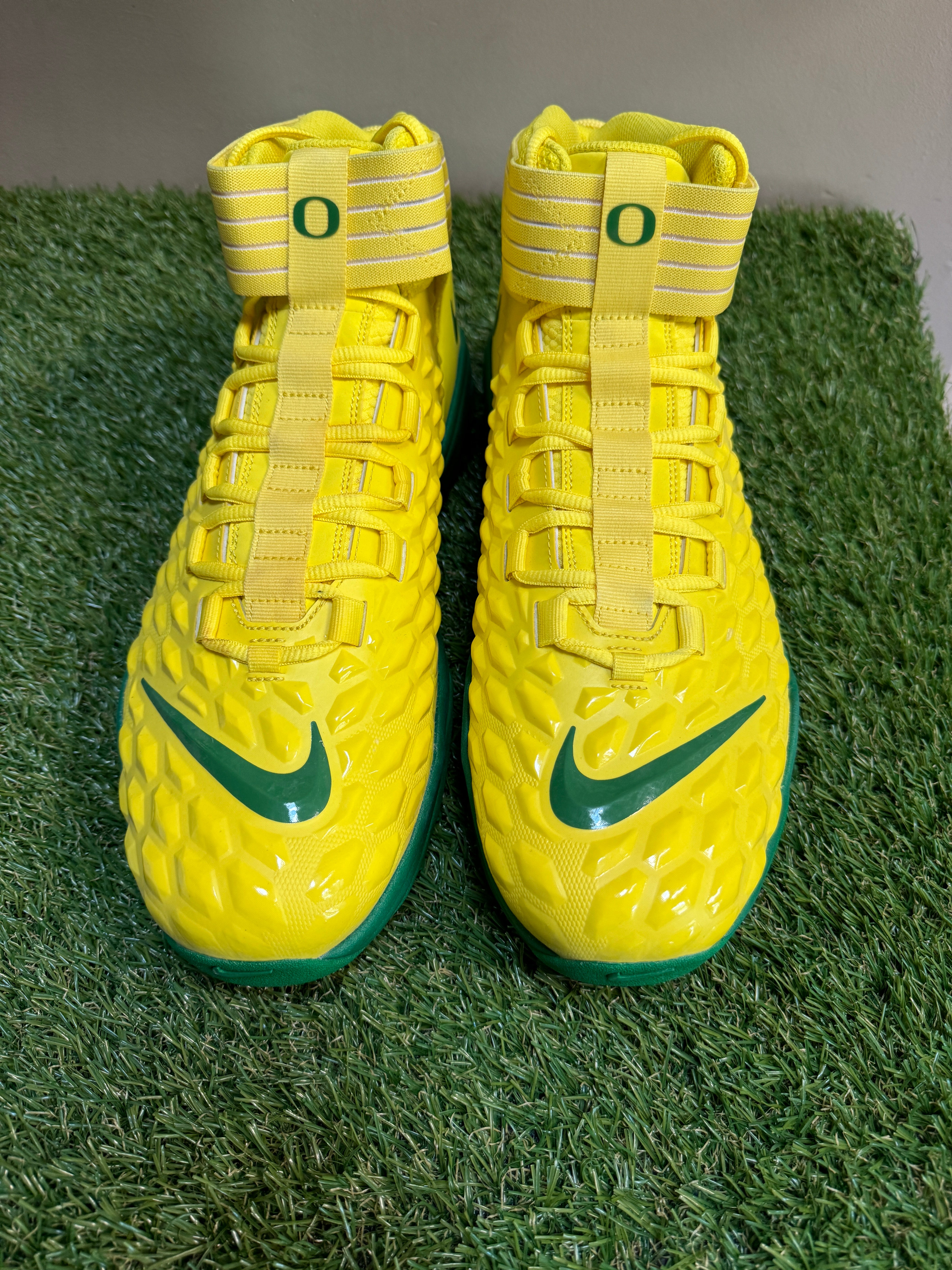 Nike Force Savage Pro Mid Oregon Ducks PE Promo Sample Cleats Mens 14 AQ9099-033 SAMPLE Oregon Ducks Nike Force Savage Pro Mid Football  main image 4