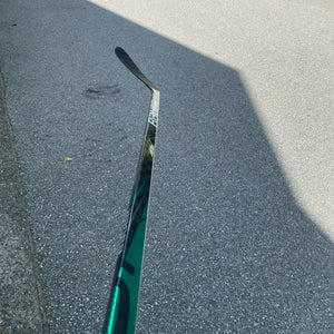 NEW Bauer Vapor ADV (P92 variant - 77 flex)