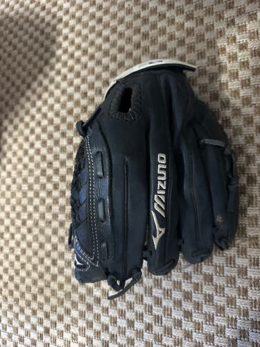 Mizuno Fast pitch Softball Glove
