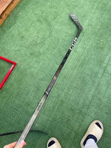 New Intermediate CCM Left Hand P29  FT Ghost Hockey Stick