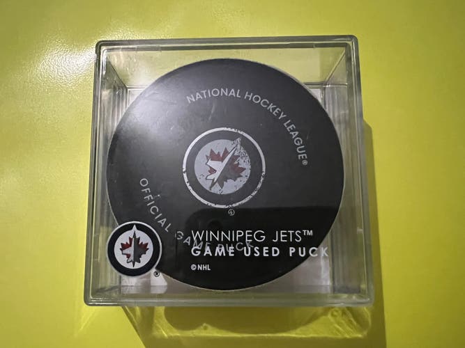 NHL Calgary Flames Walker Duehr Goal scored puck Sioux City Musketeers USHL