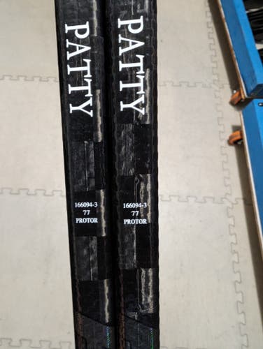 Bundle of 2 New BLUE Bauer Proto-R Right Handed Hockey Stick P92 Pro Stock