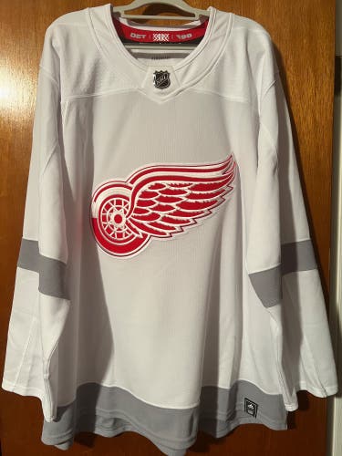 Detroit Red Wings Reverse Retro 1.0 Authentic Adidas Hockey Jersey Size 60