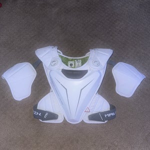 Maverik M5 Shoulder Pads