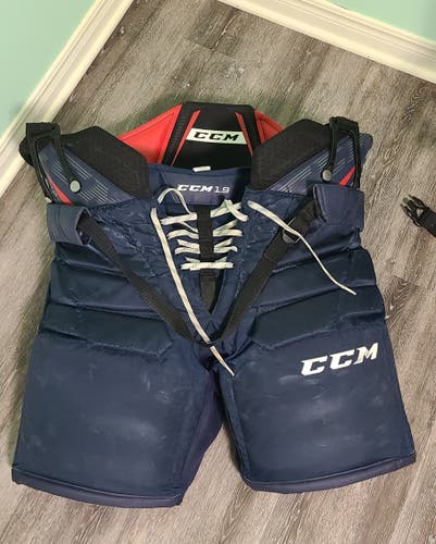 Senior Medium CCM Premier R1.9 Hockey Goalie Pants