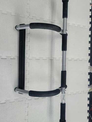 Used Iron Gym Pro Fit Pull Up Bar Exercise And Fitness Accessories