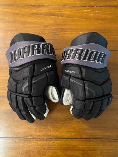 Warrior 15" Pro Stock QRE Pro Gloves
