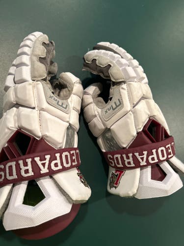 Lafayette Team Issued Maverik Max Gloves (good condition)