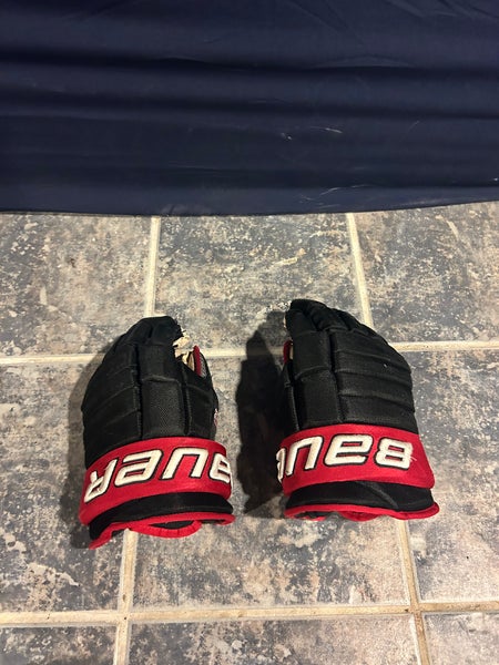 Bauer Pro Stock Gloves