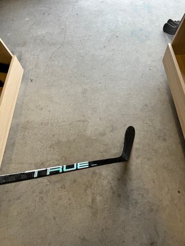 New Senior True Left Hand P29 Pro Stock Hzrdus PX Hockey Stick