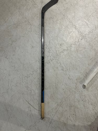 Used Bauer Right Handed P88 Nexus 8000 Hockey Stick