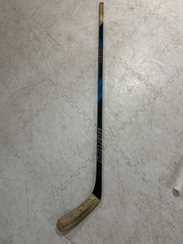 Used Bauer Right Handed P92 Nexus 1N Hockey Stick
