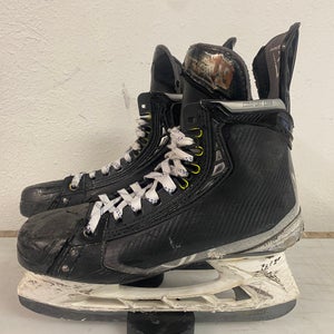 Bauer Vapor HyperLite Mens Pro Stock Size 9 Hockey Skates 4649
