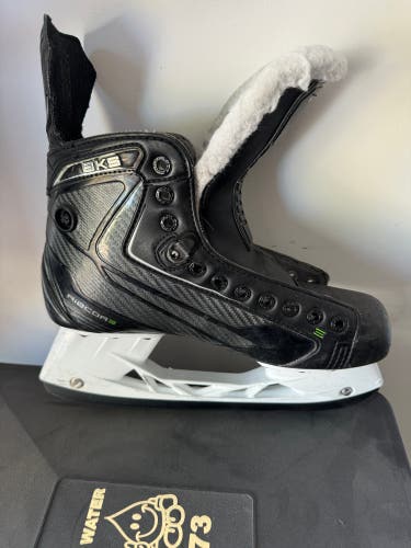Ice Hockey Skates