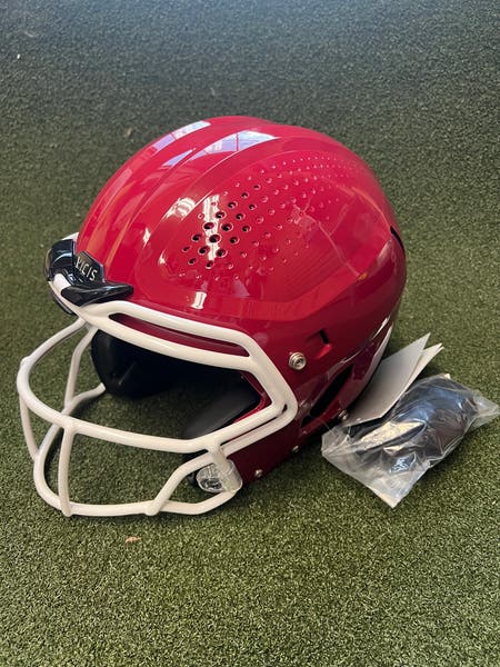 New Vicis Zero 2 Football Helmet (1271) | SidelineSwap | Buy and Sell on SidelineSwap New Vicis Zero 2 Football Helmet (1271) | SidelineSwap | Buy and Sell on SidelineSwap