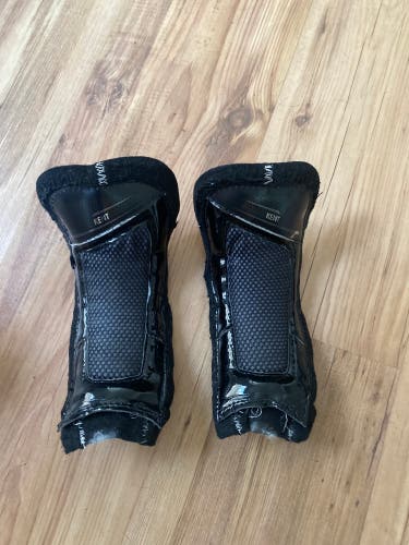 Bauer Pro Goalie Large Skate Tongues Hockey