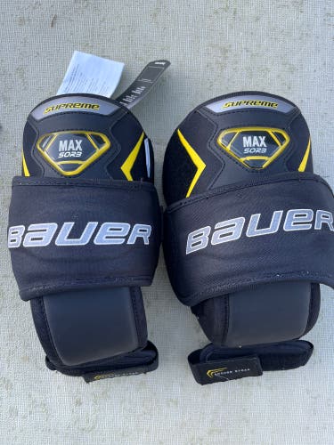 New Bauer Supreme Knee guard JR
