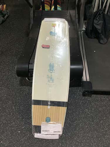 Used Hyperlite Union 134 Cm Wakeboards