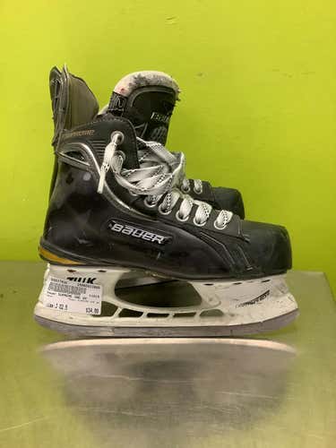 Used Bauer Supreme One 80 Junior 02.5 Ice Hockey Skates