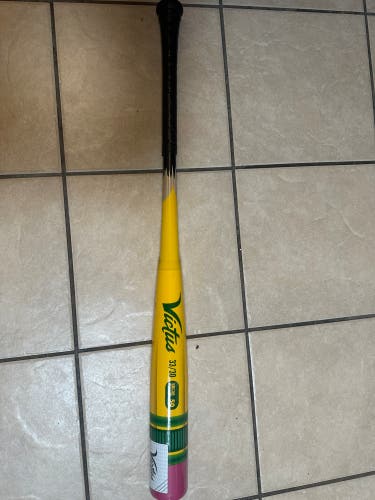 Brand new Victus Pencil bat 33/30 BBCOR