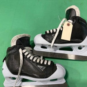 Used Intermediate Graf DM1080 Hockey Goalie Skates Size 6.5