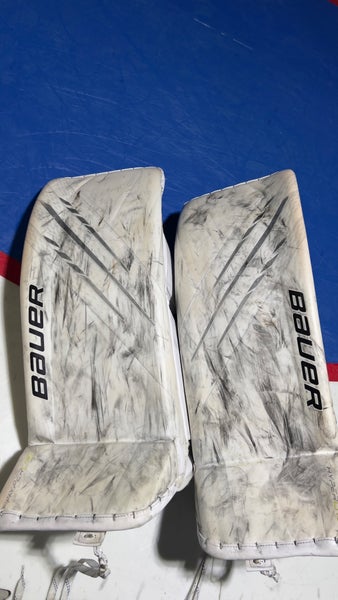 Used Bauer Hyperlite Goalie Pads Sr Small