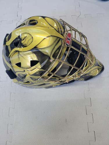 Used Itech Profile 2500 One Size Goalie Helmets And Masks