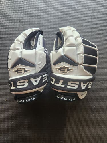 Easton eq50 Hockey Gloves