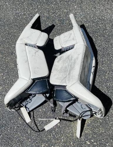 Used 32" Warrior Ritual GT2 Goalie Leg Pads