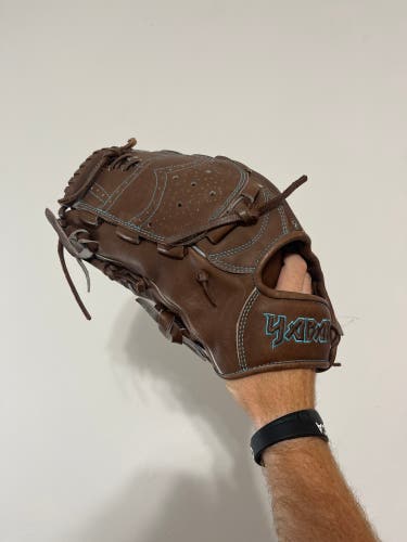 Yabai 12” lefty baseball glove